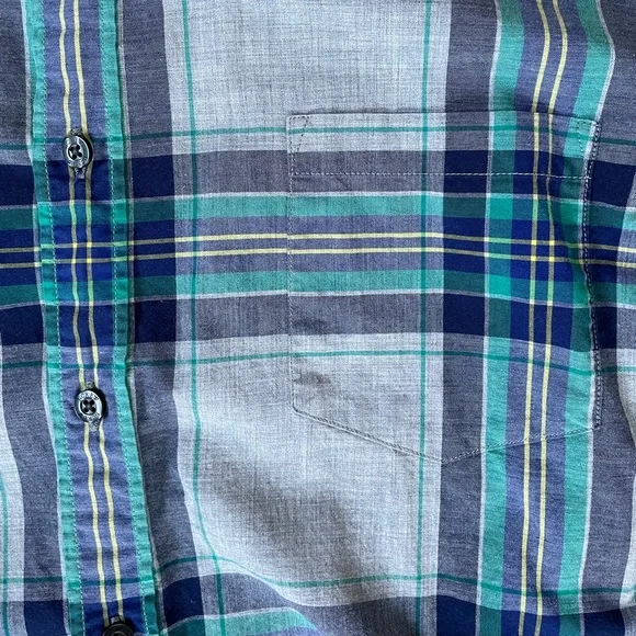 JCrew men’s woven button down - Picture 2 of 5